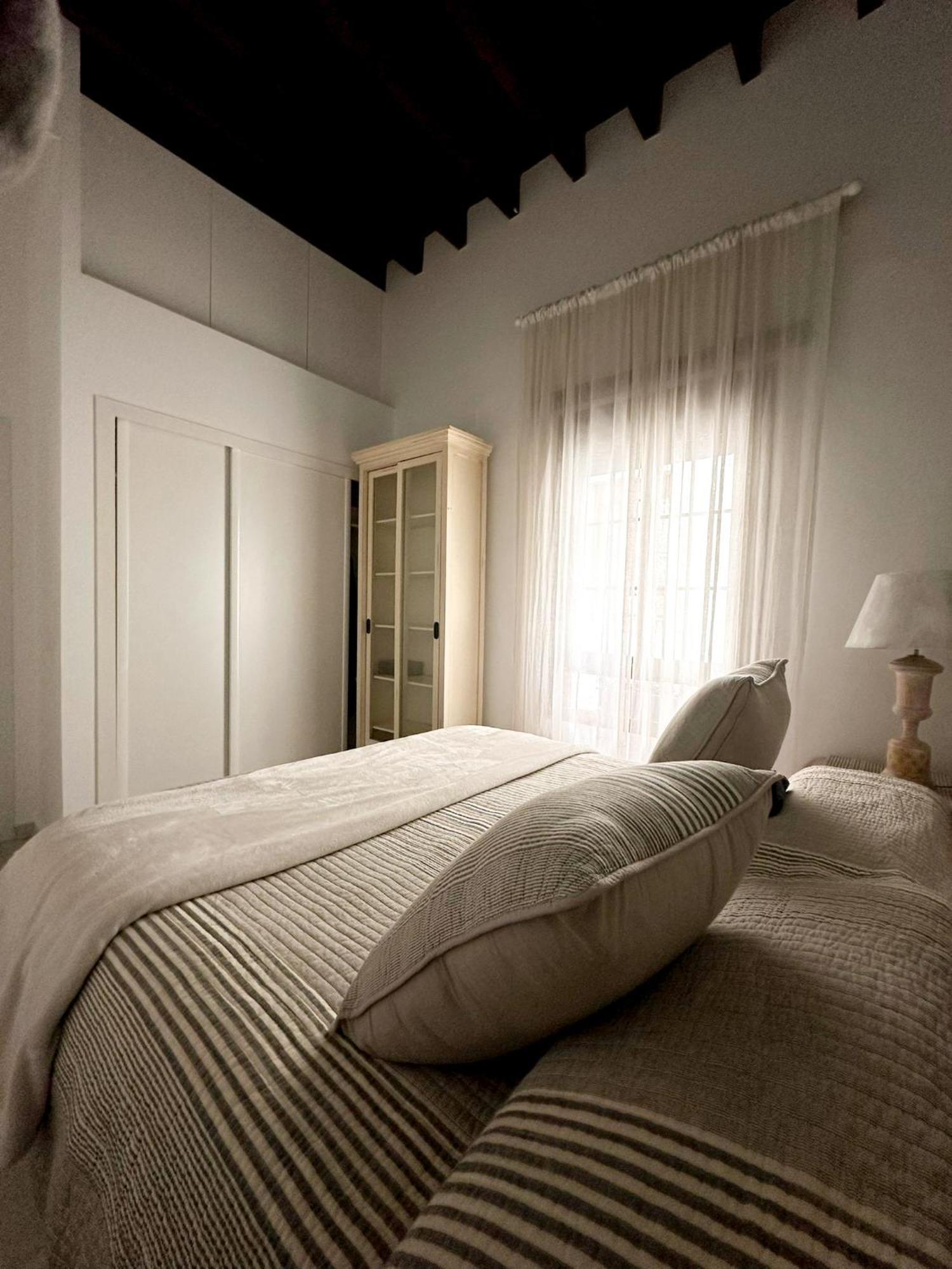Atico Duplex Triana , Sevilla Exterior foto